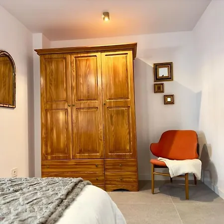 Centric And Bright - Apartment